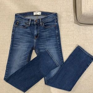 Abercrombie Kids Straight Medium Wash Jeans (Boys) 11/12